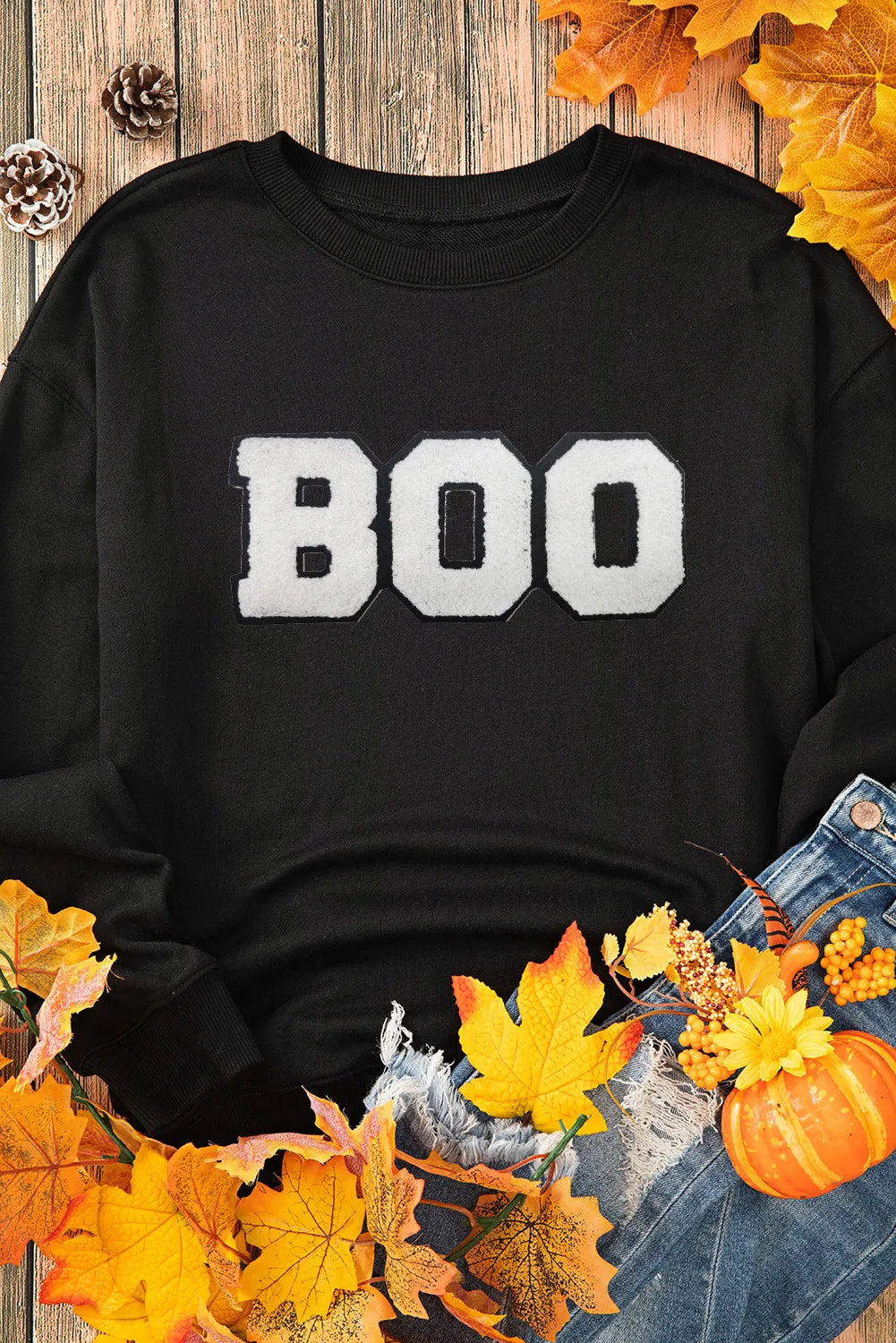 BOO Round Neck Long Sleeve Sweatshirt