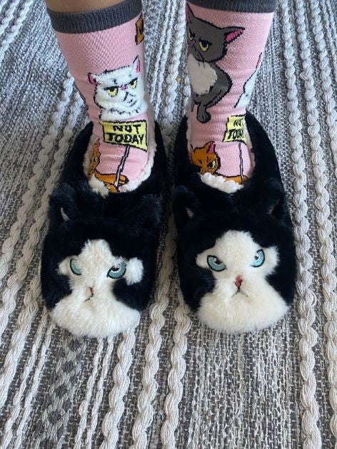 Good Kitty Sherpa Slippers Socks