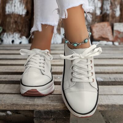 Contrast Trim Round Toe Platform Canvas Sneakers